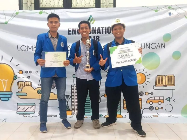 Mahasiswa ITS Olah Limbah Menggunakan Kulit Pisang dan Eceng Gondok