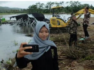 Efek Negatif dari Pecinta Selfie