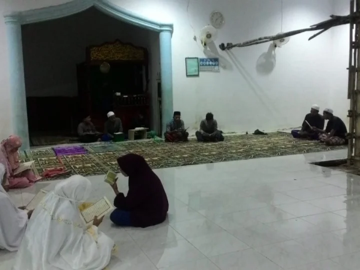 IKARISMA Rangkai Malam Tahun Baru dengan Khotmil Quran