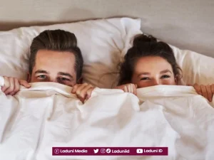 Hukum Mengeluarkan Mani Saat Bercumbu dengan Istri yang Sedang Haid