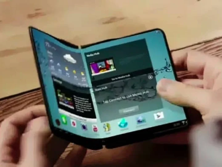 Ikuti Jejak Samsung dan Huawei, Google Siapkan Smartphone Layar Lipat