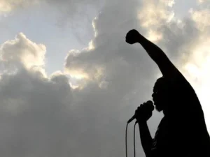 Begini Hukum Khutbah Jumat seperti Orator Kampanye