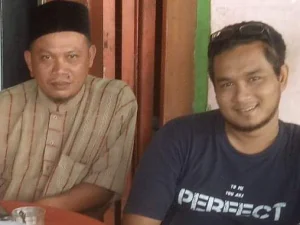 Menebar Senyuman Meraih Pahala