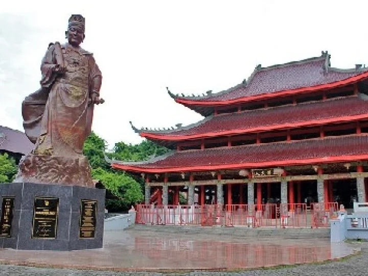 Memeriksa Twet MS Kaban: Cheng Ho Jajah Nusantara?