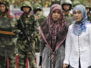 Etnis Muslim Uighur Sumbang Dana buat Korban Bencana di Indonesia