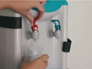 HATI-HATI! Ternyata Hal Ini yang Tersembunyi di Dalam Air Dispenser