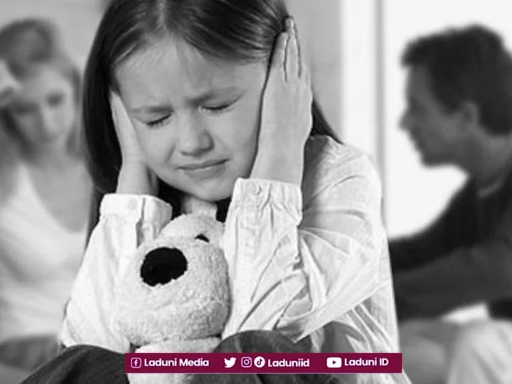 Perempuan Tidak Boleh Melakukan Sesuatu yang Dapat Merusak Rumah Tangga