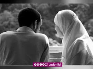 Meneladani Akhlak Istri Shalihah dalam Bingkai Fikih dan Etika Islam
