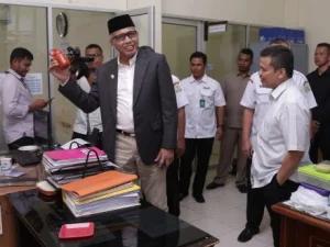 Plt Gubernur Nova Minta Rekondisikan Aset Uzur