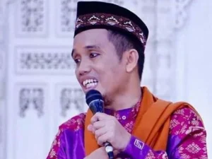 Sebelum Istrinya Meninggal, Ustad Maulana Jalani Pernikahan LDR