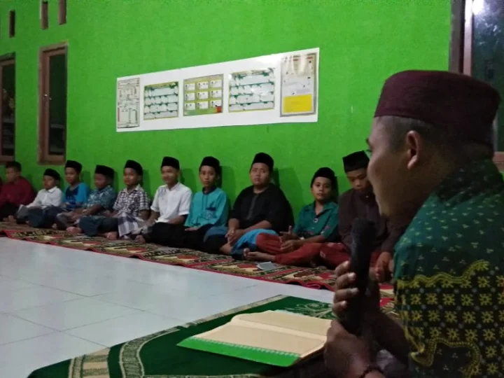Rijalul Ansor Desa Setuntung Gelar Rutinan Dzikir dan Sholawat Perdana
