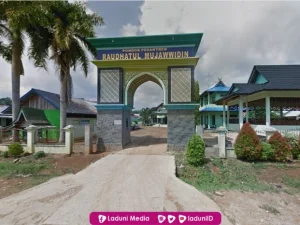 Pesantren Raudhatul Mujawwidin Jambi