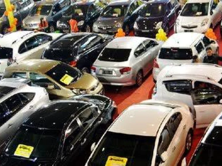 Harga Mobil Bekas Wuling di OLX Tidak Jatuh, Toyota Avanza Laris