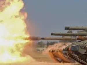 Bentuk Reaksi, Tank Israel Tembaki Pos Militer Hamas