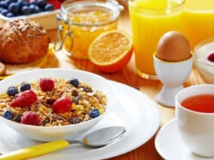 Anak yang Rutin Sarapan Sehat Lebih Cemerlang di Sekolah