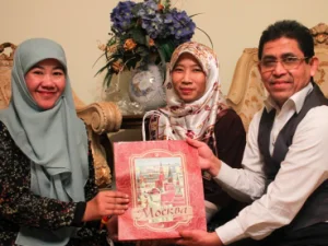 ICMI Rusia Gelar Workshop Penulisan Bersama Asma Nadia