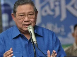 Di Perbatasan Aceh Tamiang-Langkat, SBY Dengar Curhat Masyarakat