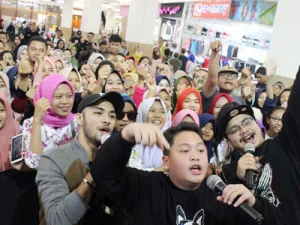 Meet and Greet Artis Film OKB Goncang Surabaya