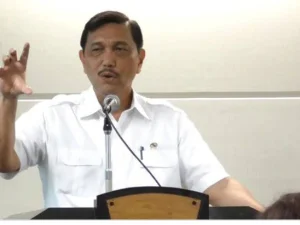Luhut: Prabowo Tidak Etis, Sri Mulyani itu Menteri Terbaik di Dunia