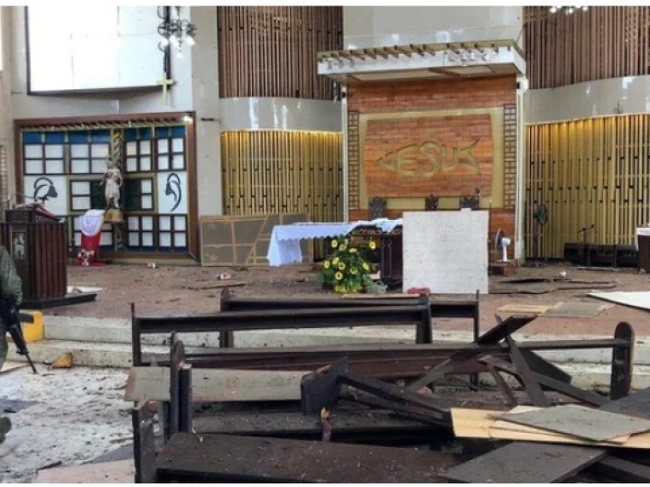 Dua Pelaku Bom Bunuh Diri di Gereja Filipina Diduga Suami-Istri
