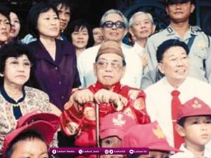 Tahun 2000 M: Perayaan Hari Raya Imlek dan Peran Gus Dur sebagai Bapak Tionghoa Indonesia