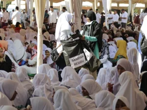 Maulid Raya Banda Aceh Bersih dari Sampah