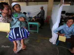 Masyarakat Dihebohkan dengan Bocah di Solo Disunat Jin, Benarkah?