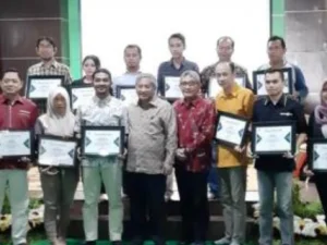 Anggota Dewan Pers M Nuh Ajak Masyarakat Cermat Memilah Informasi