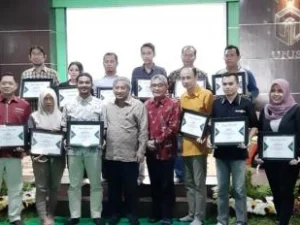 Resah pada Hoaks, UNUSA Gelar Sarasehan Hari Pers