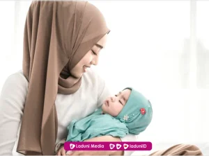 Apakah Seorang Ibu Wajib Menyusui? Begini Menurut Para Ulama