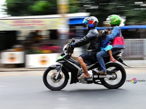 Ojek Angkuh