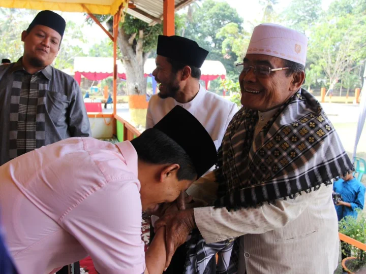 Menginstal Semangat Abu Madinah