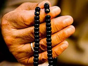Amalan Agar Rezeki Lancar, Hutang Lunas dan Hidup Tenang Insya Allah