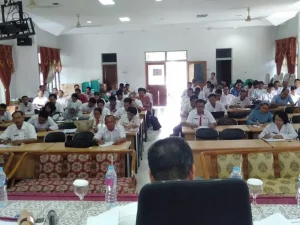 Bupati Landak Pastikan Semua SMP Laksanakan Ujian Berbasis Komputer