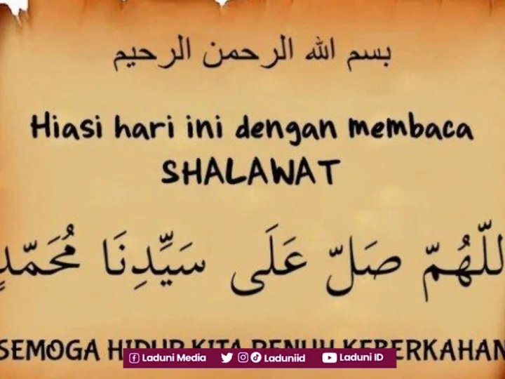 Perbanyaklah Shalawat di Hari Jumat