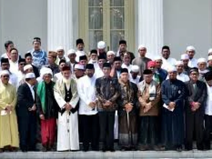 Indahnya Silaturrahmi dan Keakraban Ulama Aceh dengan Presiden Jokowi