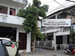 Pesantren Ali Maksum Krapyak Yogyakarta