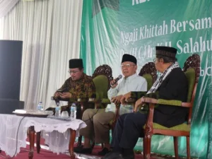 Gus Sholah: Kafir Itu Bukan Secara Teologis, Tapi Secara Sosial