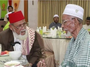 Waled Nuruzzahri #2: Keberhasilan Sang Ayahanda Menjadikan Waled Sosok Ulama Sukses