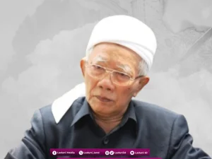 Biografi KH. Drs. Achmad Masduqie Machfudz, Pendiri Pesantren Salafiyah Syafi'iyah Nurul Huda, Malang