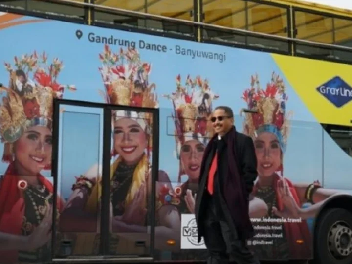 Gambar Gandrung Banyuwangi Nyebar di Bus Jerman