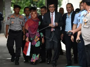Tiba di Istana Negara Ditanya Wartawan, Siti Aisyah Diam