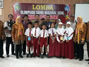 Pelajar SD Masalembu Penuh Semangat Ikuti OSN Tingkat Kabupaten 2019