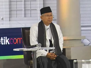 Sang Kiai; Dari Kepesantrenan hingga Kenegaraan, Jan Ethes!