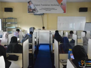 Pusat Bahasa IAIN Pontianak Gelar Kegiatan English Translation Workshop
