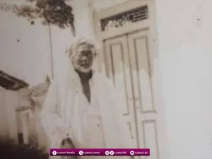 Air Mata Mbah Hasyim Asy’ari Mengalir saat Membaca dan Mendengarkan Ayat-Ayat Suci Al-Qur’an
