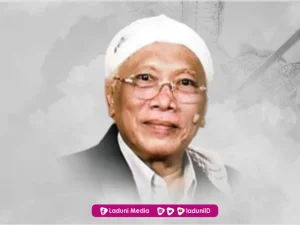 Biografi KH. M. Cholil Bisri