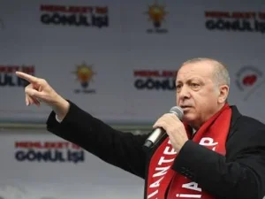 Pantaskah Mengidolakan Erdogan?