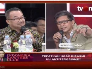 Rocky Gerung Itu Gimmick!