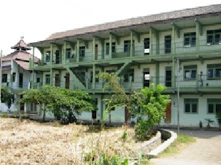 MA HM. Tri Bakti Kediri